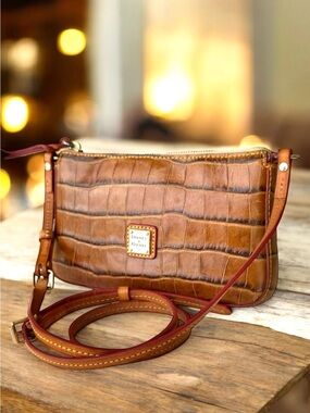 Dooney & Bourke Crossbody Shoulder Bag Embossed Leather